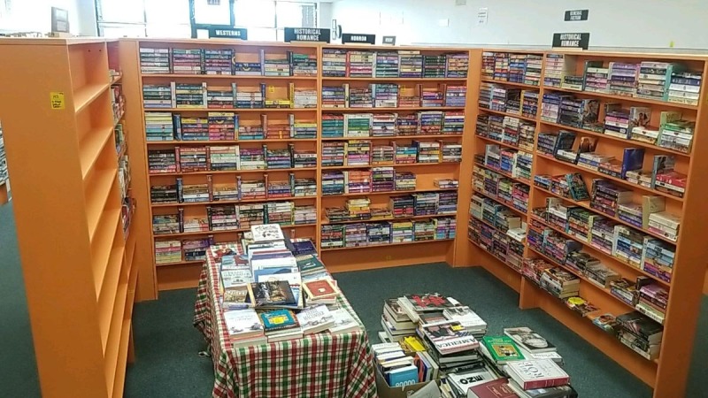 B.R. Books Store Closing Online Auction