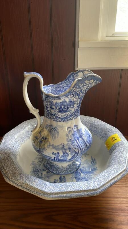 Wash Pitcher and Bowl Set