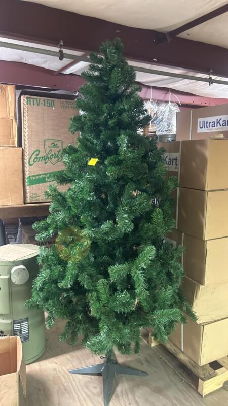 6 ft Artificial Christmas Tree