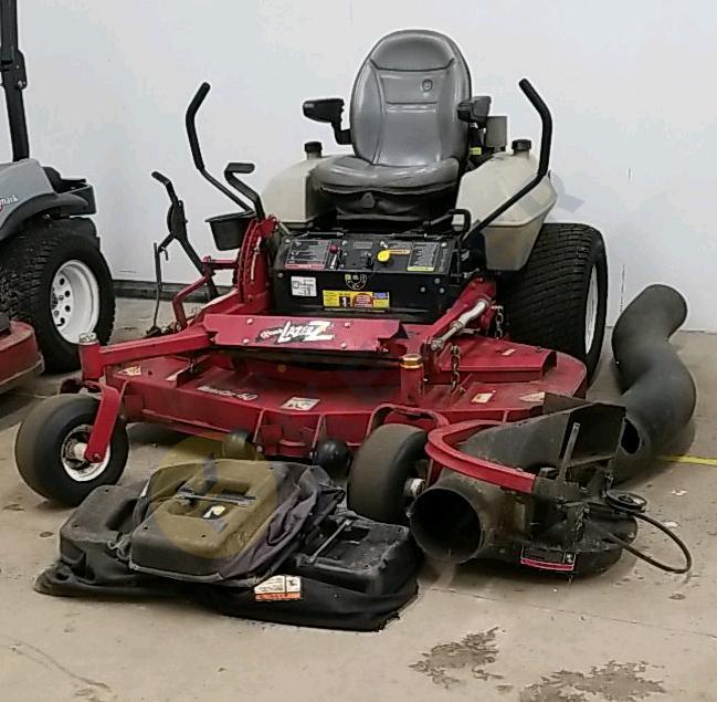 Exmark LazerZ UltraCut 60 Zero-Turn Lawnmower