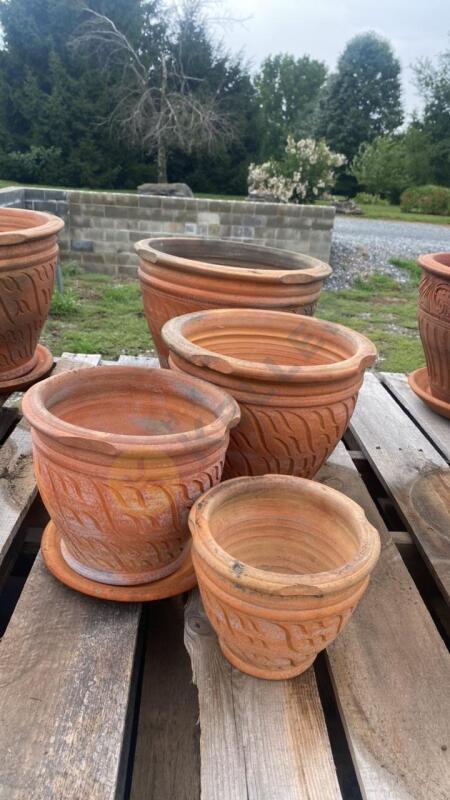 Set of 4 Decorative Clay Planters