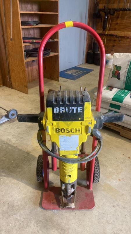 Bosch Brute 15 amp Jackhammer