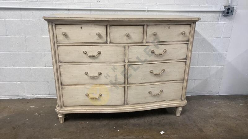 9 Drawer Dresser