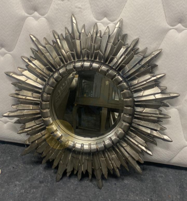 Round Wall Mirror