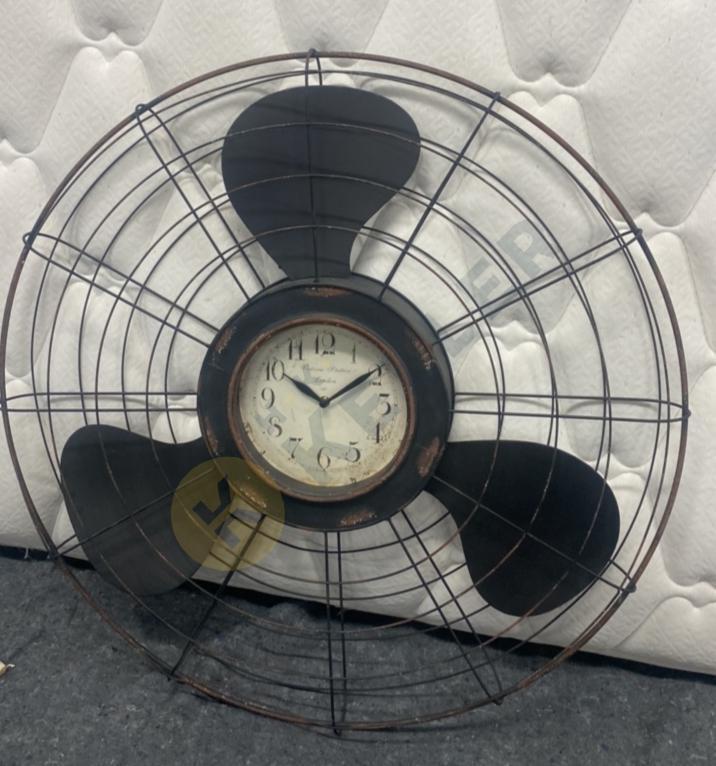 Fan Wall Clock