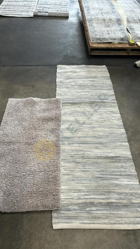 2 Neutral Rugs