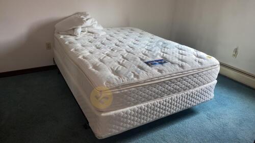 Queen Serta Perfect Sleeper Mattress and Box Spring