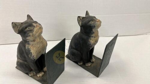 Pair of Cast Iron Cat Bookends