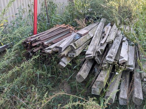 Fence Posts and Electric Fence Parts