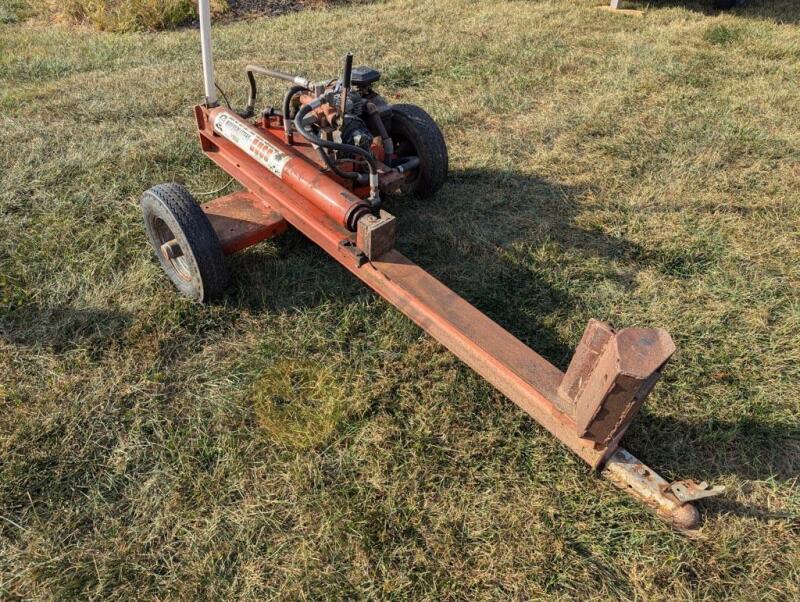 Log Splitter with Overhead Light