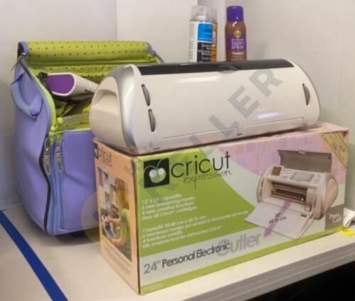 24ï¿½ Personal Electronic Cricut and Supplies plus Laminator