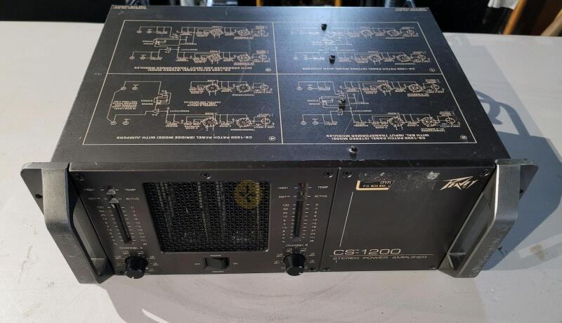 Peavey CS1200 Stereo Power Amplifier