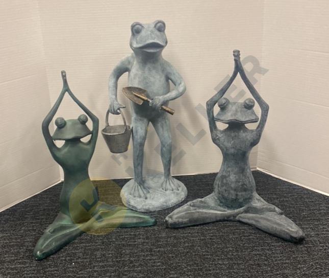 Metal Frog Yard Statues