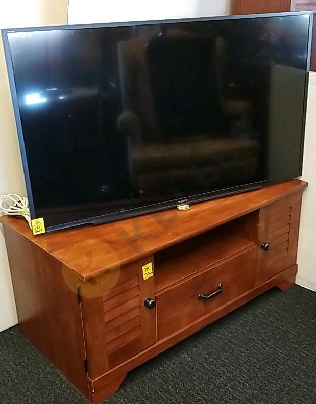 48" Sony Bravia TV With Wooden TV Stand