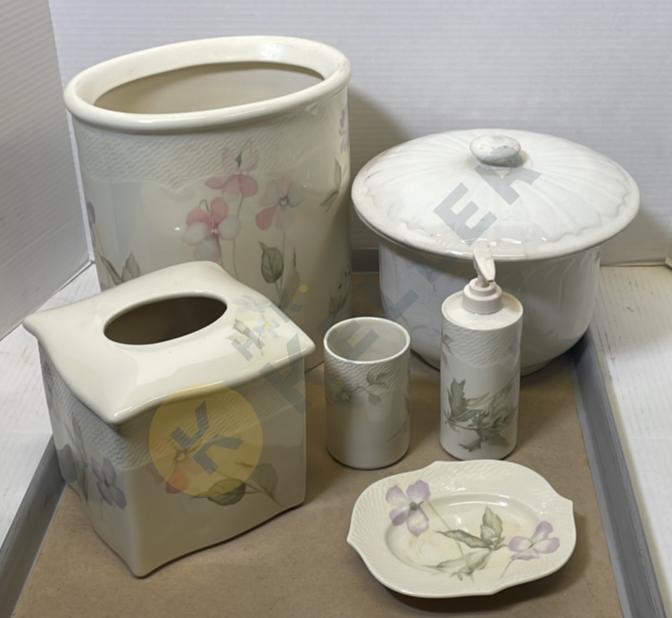 Porcelain Bathroom Set and Bowl