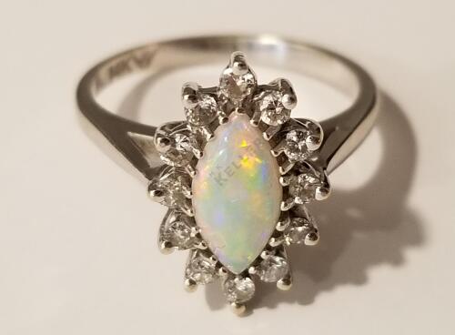 14K Gold Ring with Opal and Diamonds