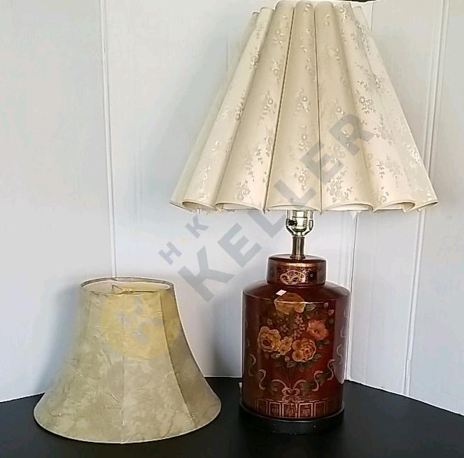 Oriental Lamp and Extra Lampshade