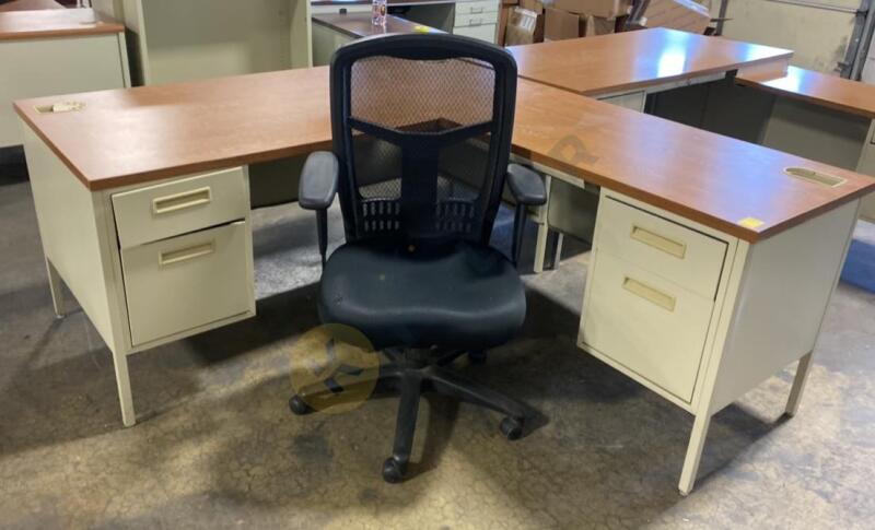 L Shaped Workstation with Mesh Back Office Chair