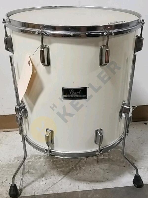 White Pearl Floor Tom Drum With Evan's 16" Across Drum Head