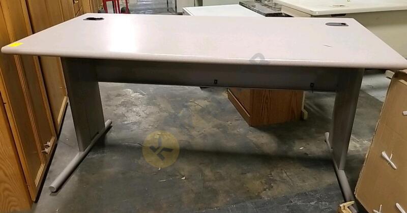 Metal Office Table With Laminate Top