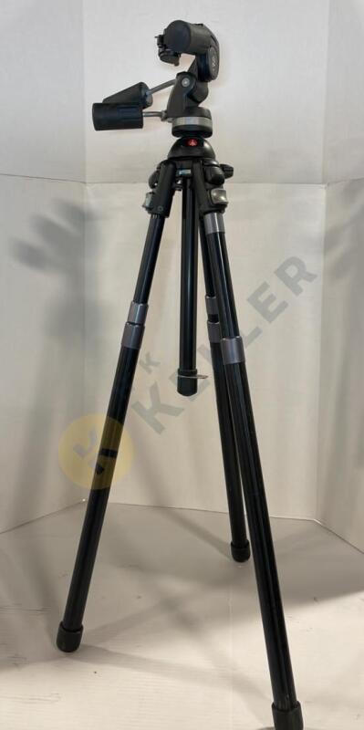 Manfrotto Tripod