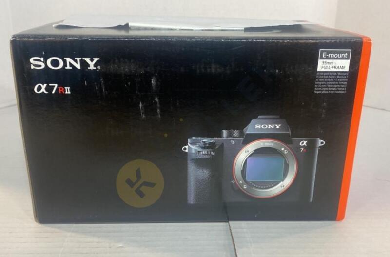 Sony a7R DSLR Camera