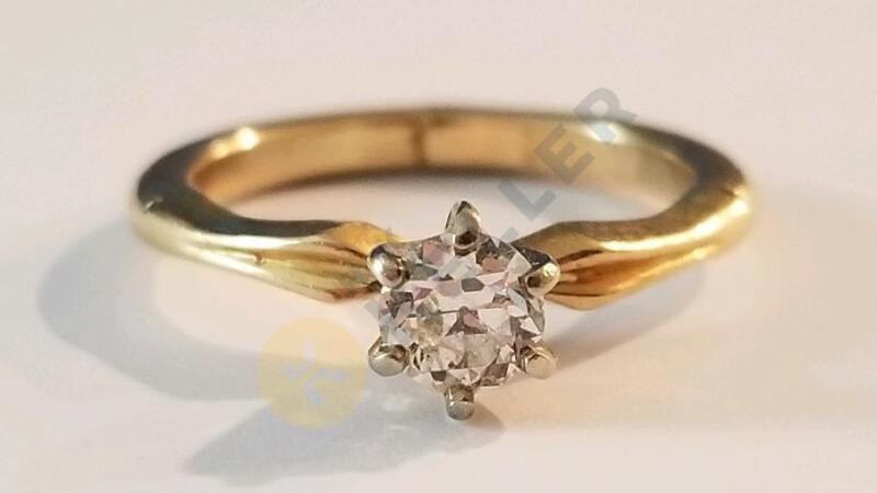 14K Gold Solitaire Diamond Ring