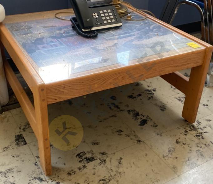 Wooden Coffee Table with Puzzle Underlay