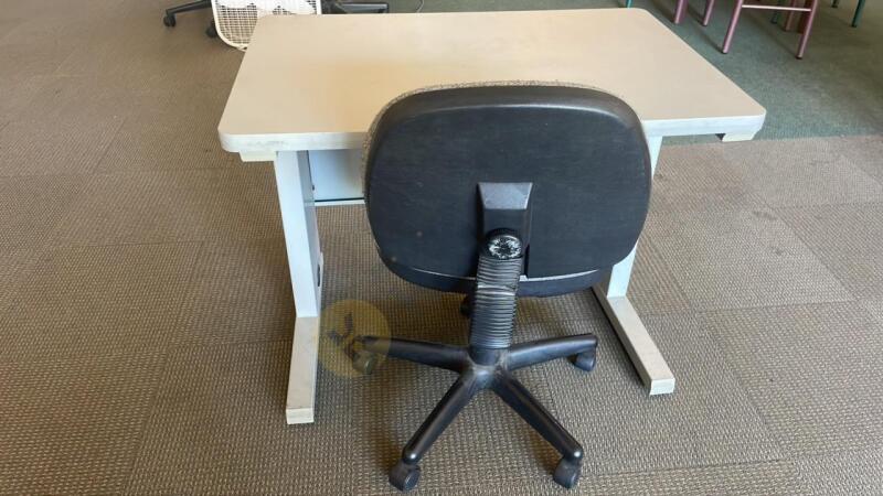Plastic Work Desk and Swivel Chair