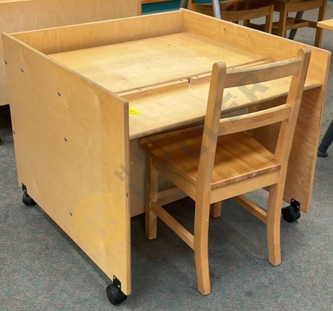 Children’s Workstation with Chair