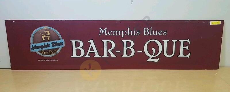 Memphis Blues BBQ Restaurant Sign