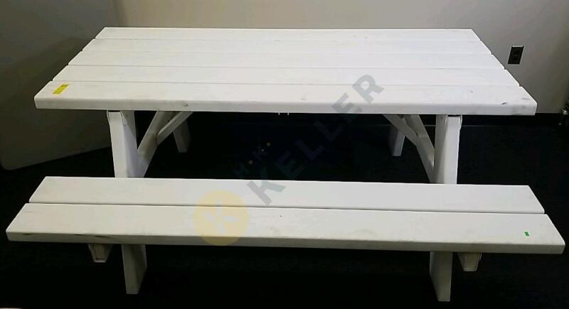 White Vinyl Picnic Table