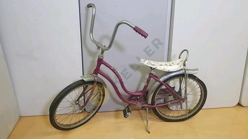 Schwinn Violet Lil' Chik Stingray Bicycle