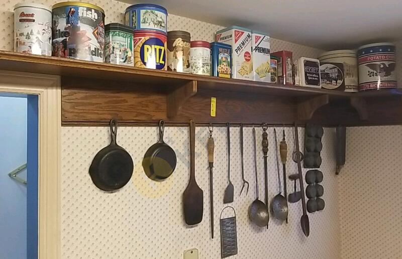 Tins and Vintage Cookware