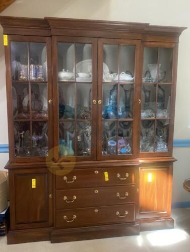 Lighted Display Cabinet