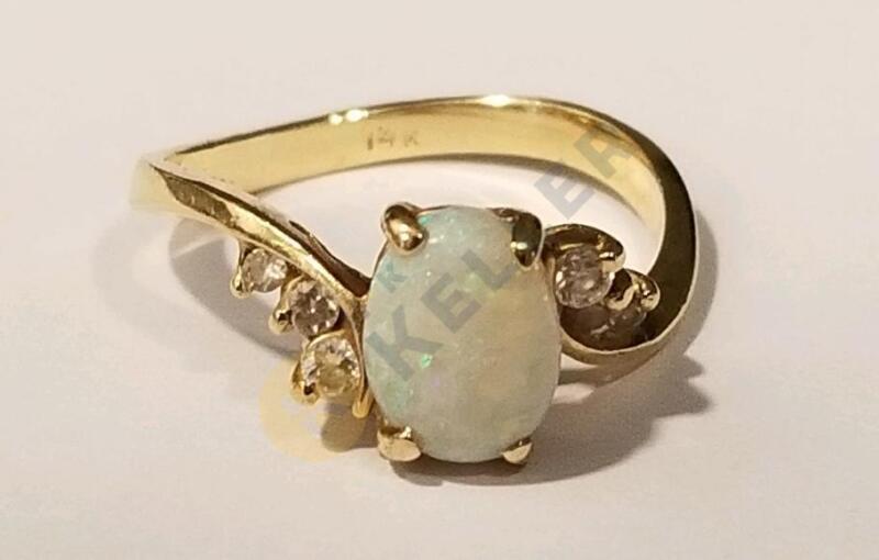 14K Gold Ring with Opal