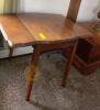 Drop Leaf Occasional Table