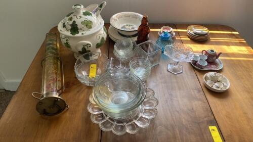 Aunt Jemima Syrup Bottle, Tea Sets, and More