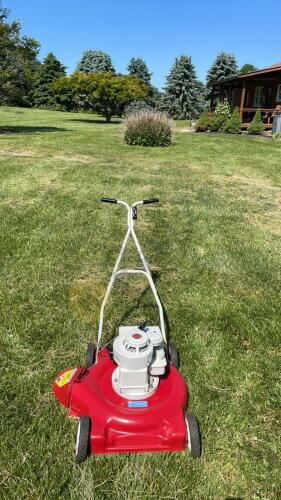 Briggs & Stratton Easy Spin Mower