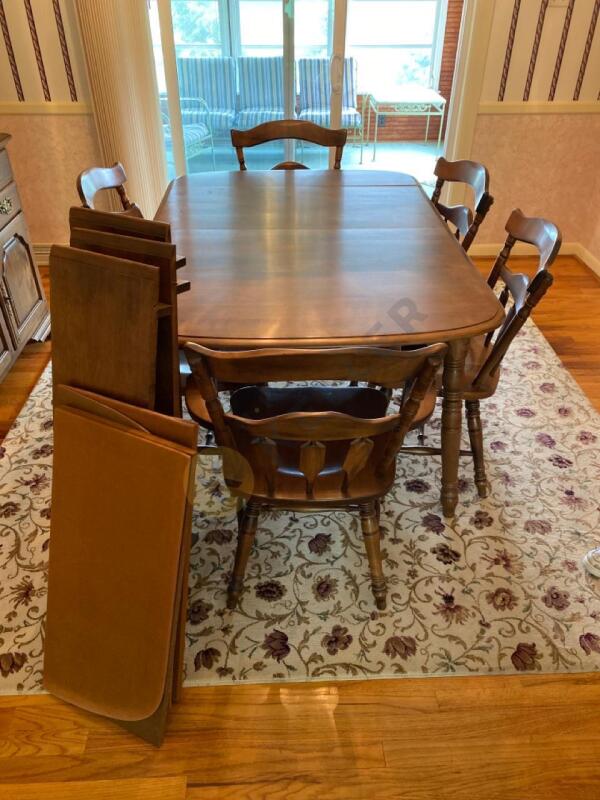 Dining Table, 6 Chairs, Extra Leaves, and Cover