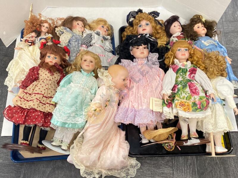 Vintage Procelain Dolls