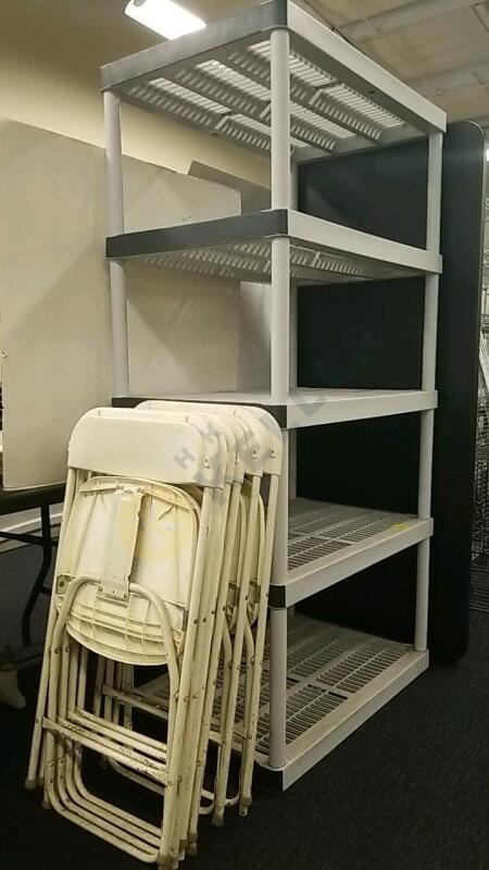 Plastic Utility Shelf and 6 Folding Plastic Metal Chair