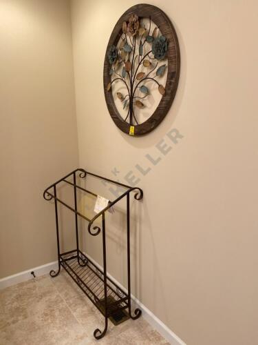 Metal Towel Rack and Wooden Metal Wall Hanging