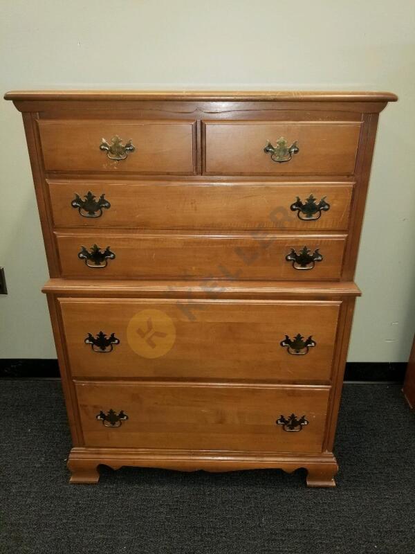 Wooden Chest of Drawers