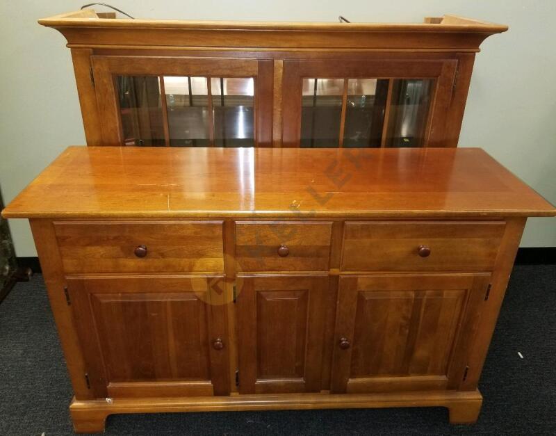 Stanley Furniture Buffet with Cabinet