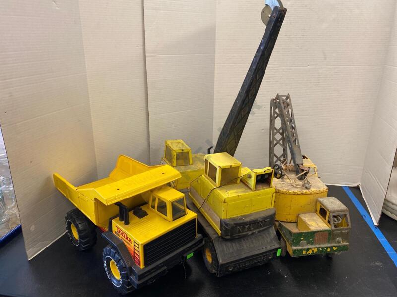 Vintage Toy Nylint Metal Cranes, Tonka Dump Truck, and More