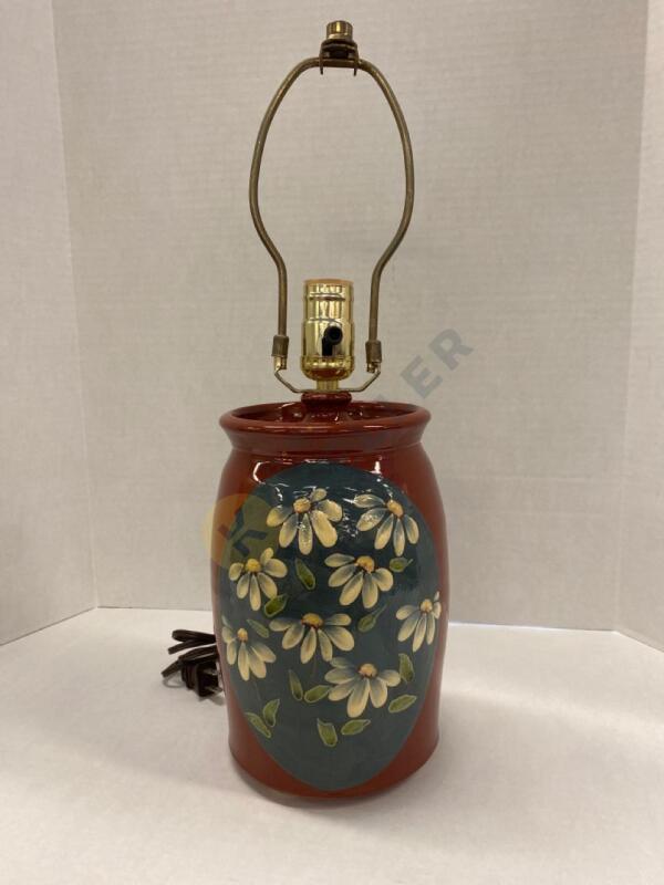 Eldreth Pottery Hand Decorated Daisy Table Lamp