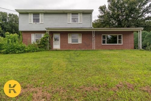 5282 Strasburg Rd, Kinzers, PA