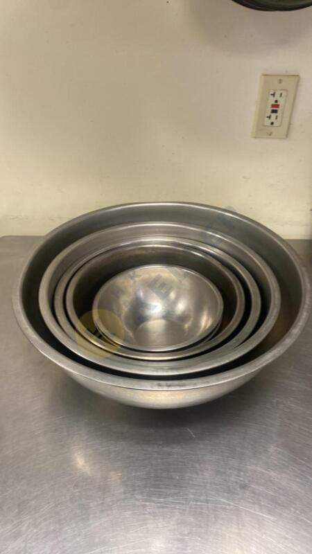 Set of Stainless Mixing Bowls
