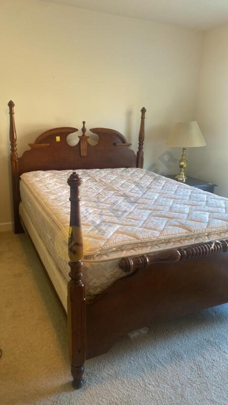 Queen Size Cherry Finish Bed